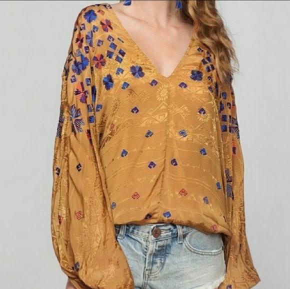 SOLD Free People Music In Time Embellished Sleeve - Picture 2 of 15